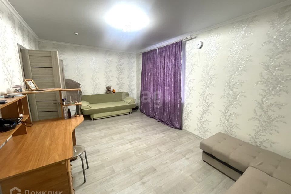 Продаётся 1-комнатная квартира, 44.2 м²