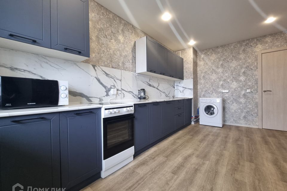 Продаётся 2-комнатная квартира, 55.6 м²