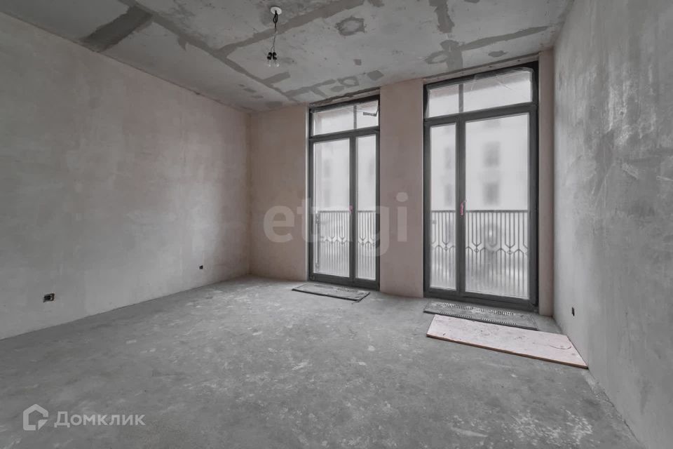 Продаётся 3-комнатная квартира, 138.4 м²