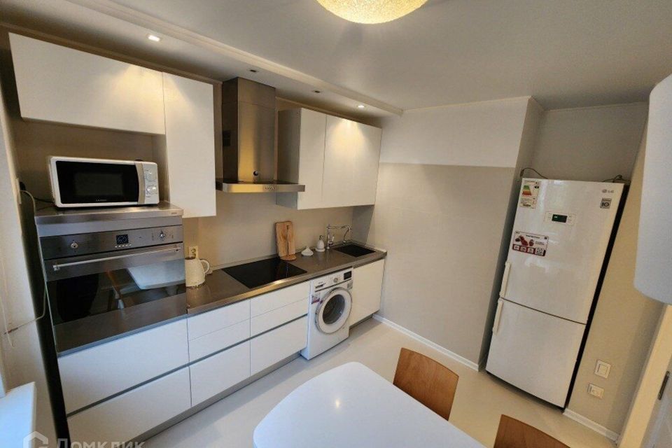 Продаётся 1-комнатная квартира, 41 м²