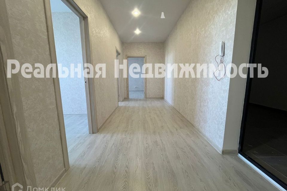 Продаётся 3-комнатная квартира, 68.5 м²