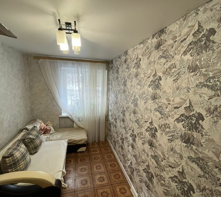 Продаётся 3-комнатная квартира, 57 м²