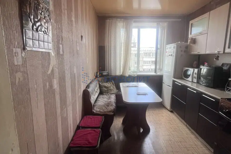 Продаётся 3-комнатная квартира, 63.8 м²