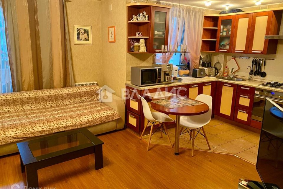 Продаётся 3-комнатная квартира, 63.5 м²