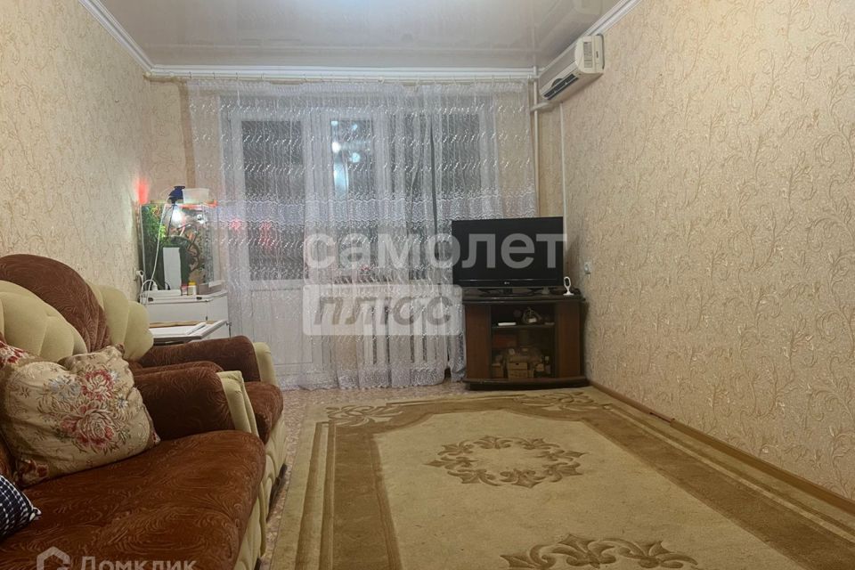 Продаётся 3-комнатная квартира, 62.5 м²
