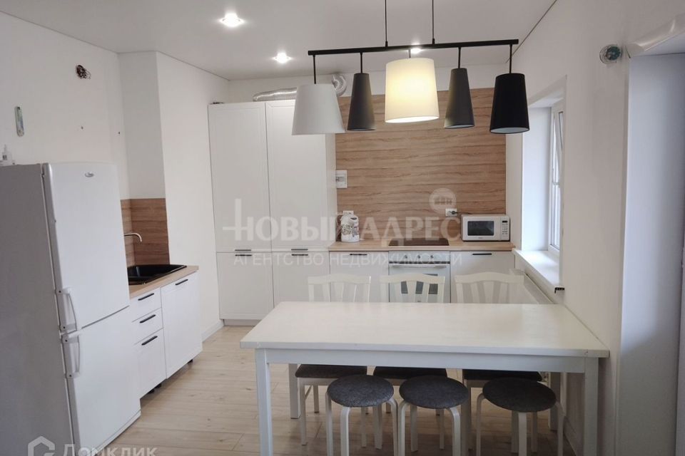 Продаётся 3-комнатная квартира, 75 м²