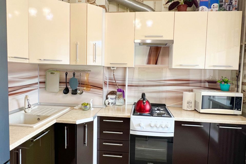 Продаётся 1-комнатная квартира, 45.9 м²