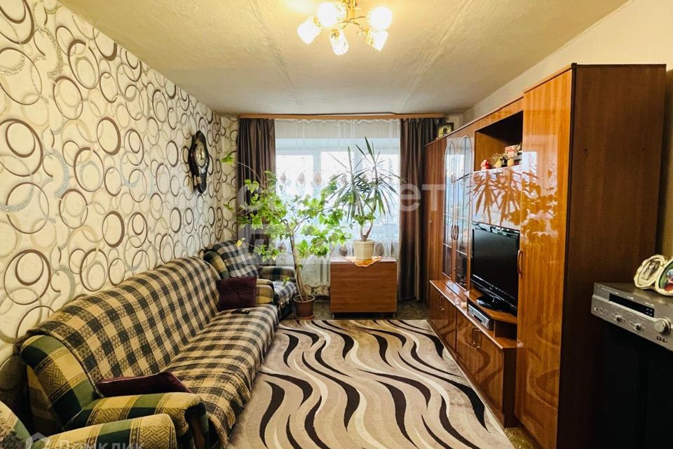 Продаётся 3-комнатная квартира, 61 м²