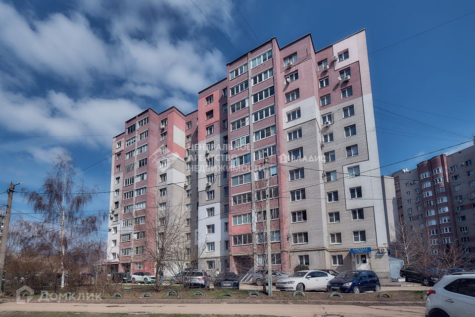 Продаётся 2-комнатная квартира, 71.1 м²