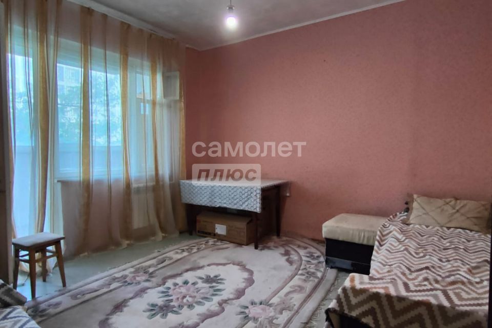 Сдаётся 3-комнатная квартира, 57.7 м²