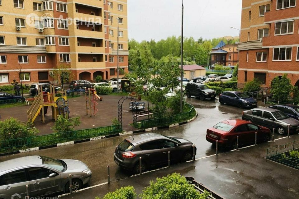 Сдаётся 3-комнатная квартира, 92 м²