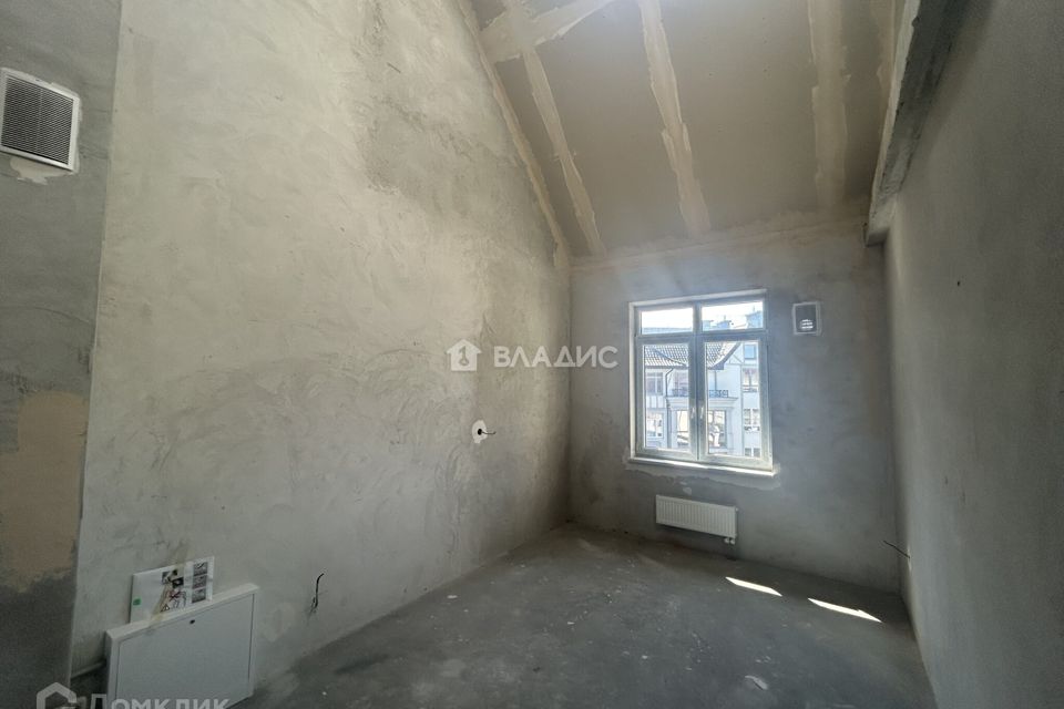 Продаётся 3-комнатная квартира, 95.9 м²