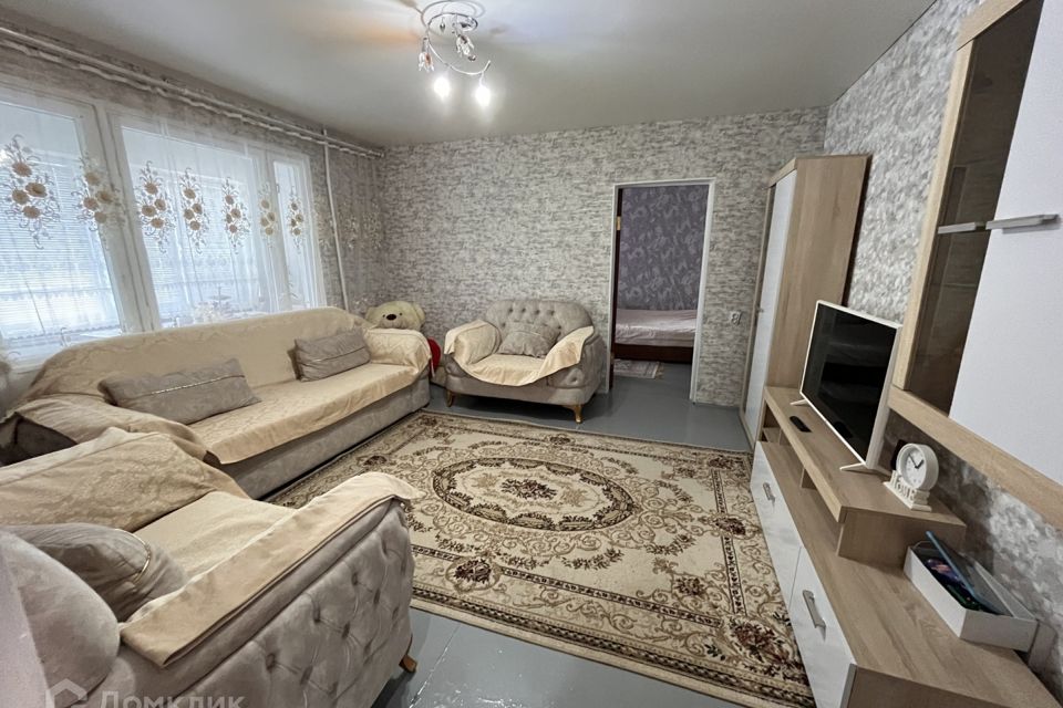 Продаётся 4-комнатная квартира, 78.1 м²