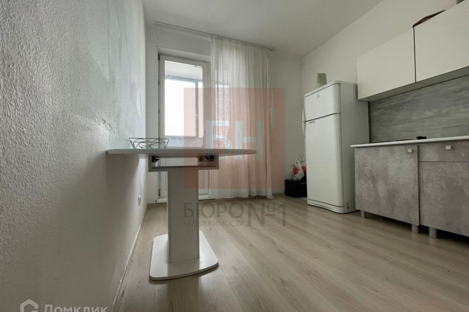 Продаётся 1-комнатная квартира, 38 м²