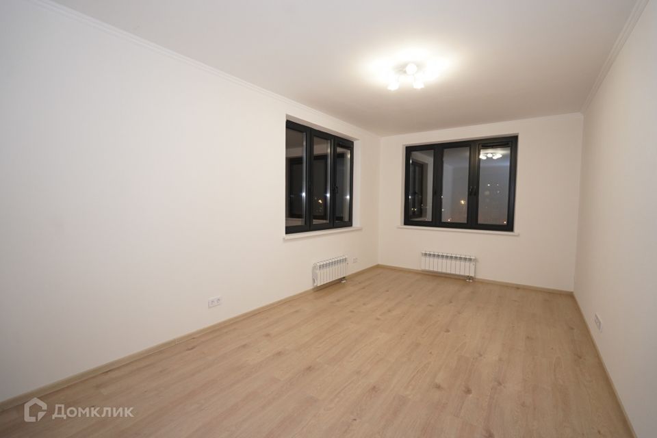 Продаётся 3-комнатная квартира, 90 м²