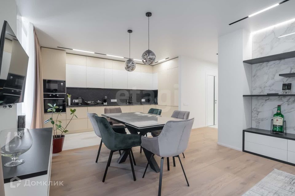 Продаётся 3-комнатная квартира, 81.9 м²