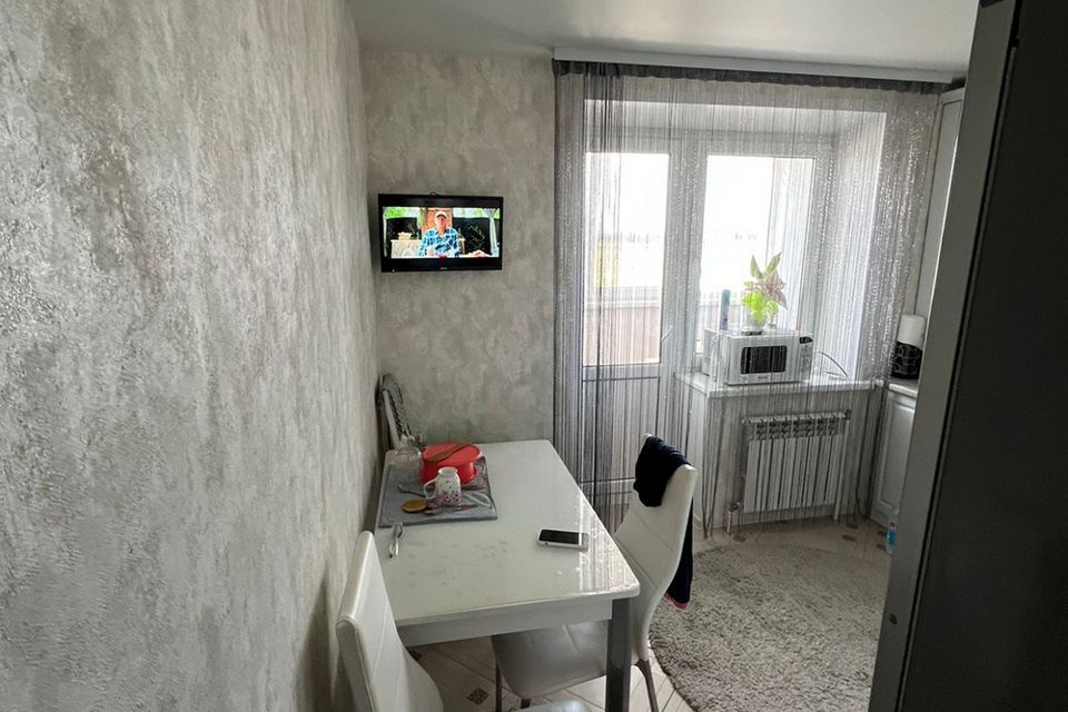 Продаётся 2-комнатная квартира, 45.7 м²