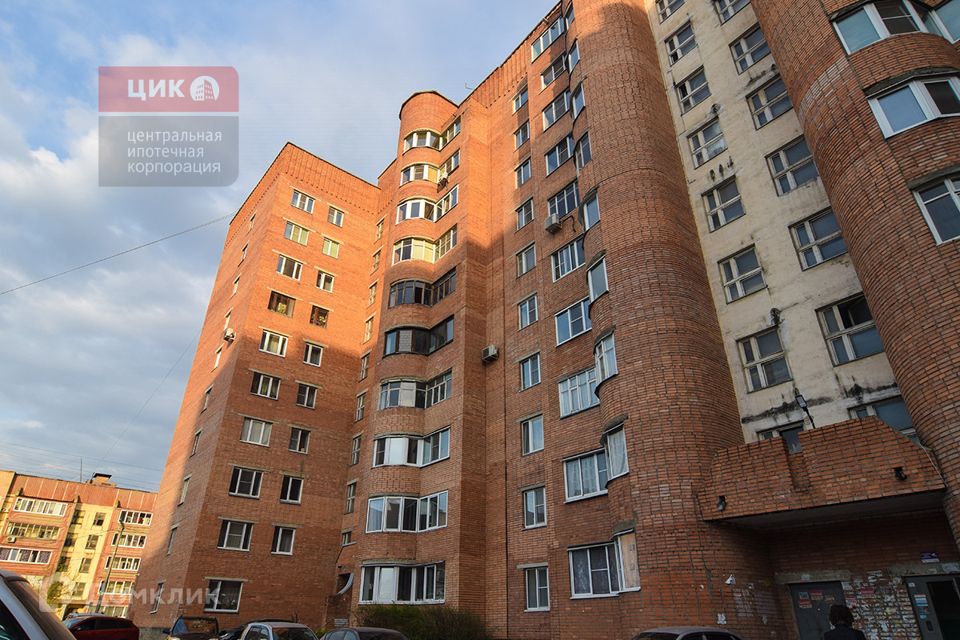 Продаётся 4-комнатная квартира, 87.2 м²