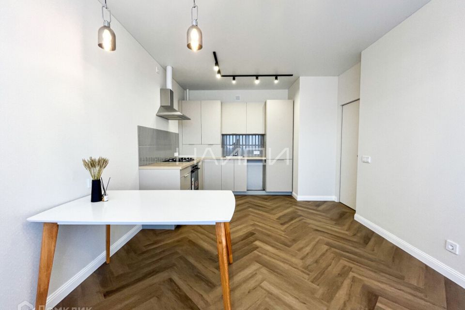 Продаётся 1-комнатная квартира, 41.1 м²
