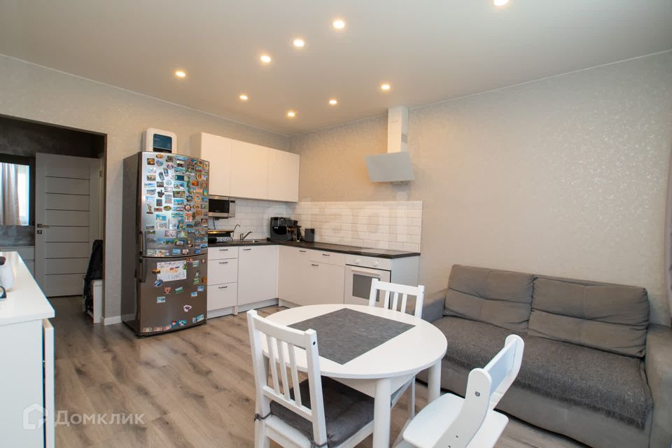 Продаётся 1-комнатная квартира, 39.3 м²