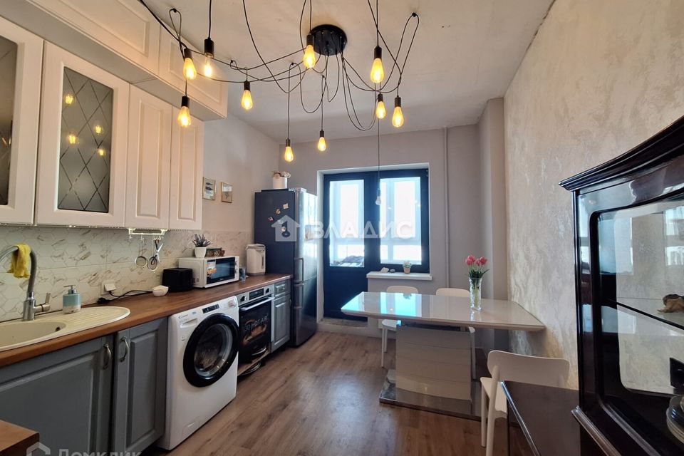 Продаётся 3-комнатная квартира, 76.9 м²