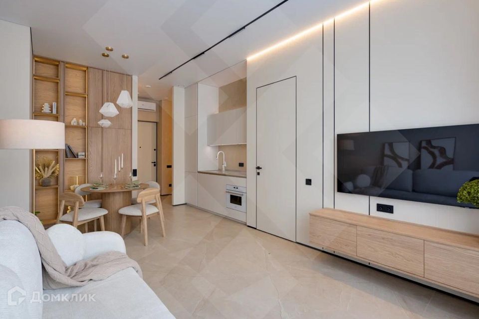 Продаётся 1-комнатная квартира, 46 м²