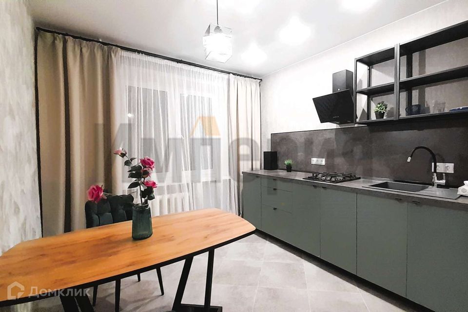 Продаётся 3-комнатная квартира, 63.6 м²