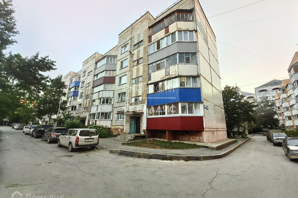 Продаётся 3-комнатная квартира, 60.7 м²