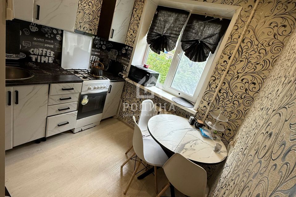 Продаётся 2-комнатная квартира, 43.3 м²