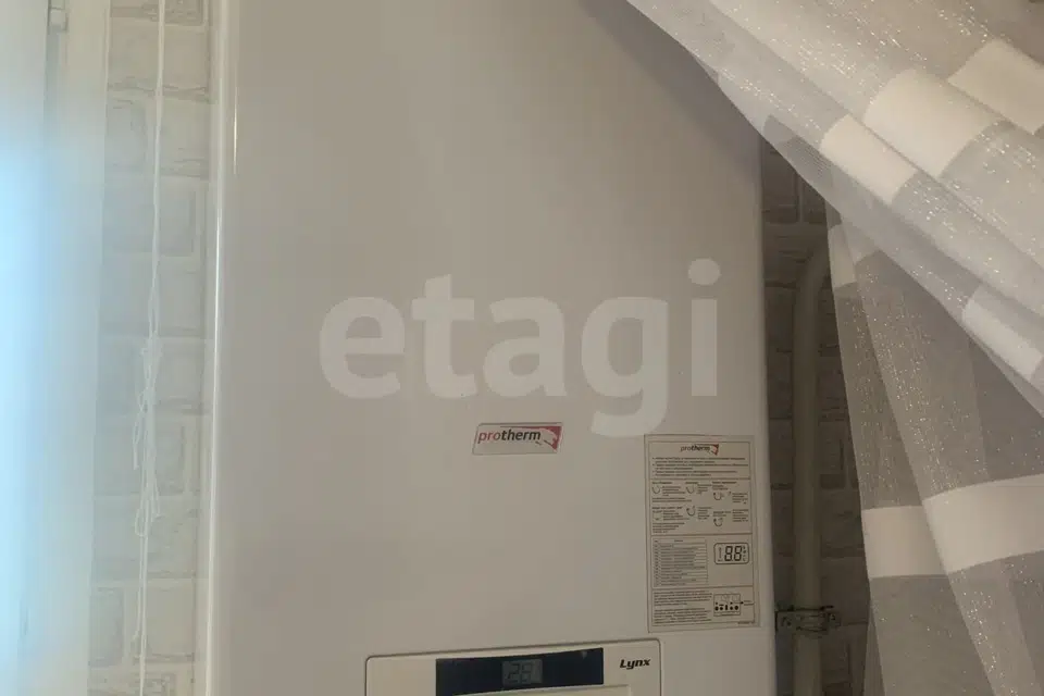 Продаётся 2-комнатная квартира, 57 м²