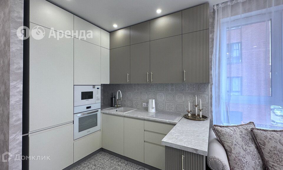 Сдаётся 2-комнатная квартира, 57 м²