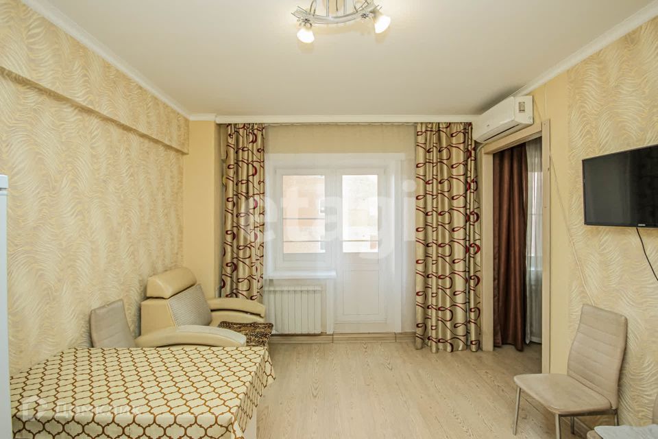 Продаётся 1-комнатная квартира, 32 м²
