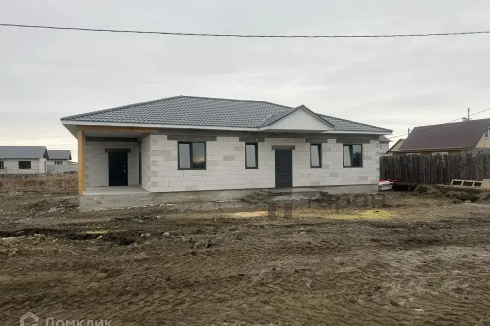 Продаётся 1-этажный дом, 135 м²