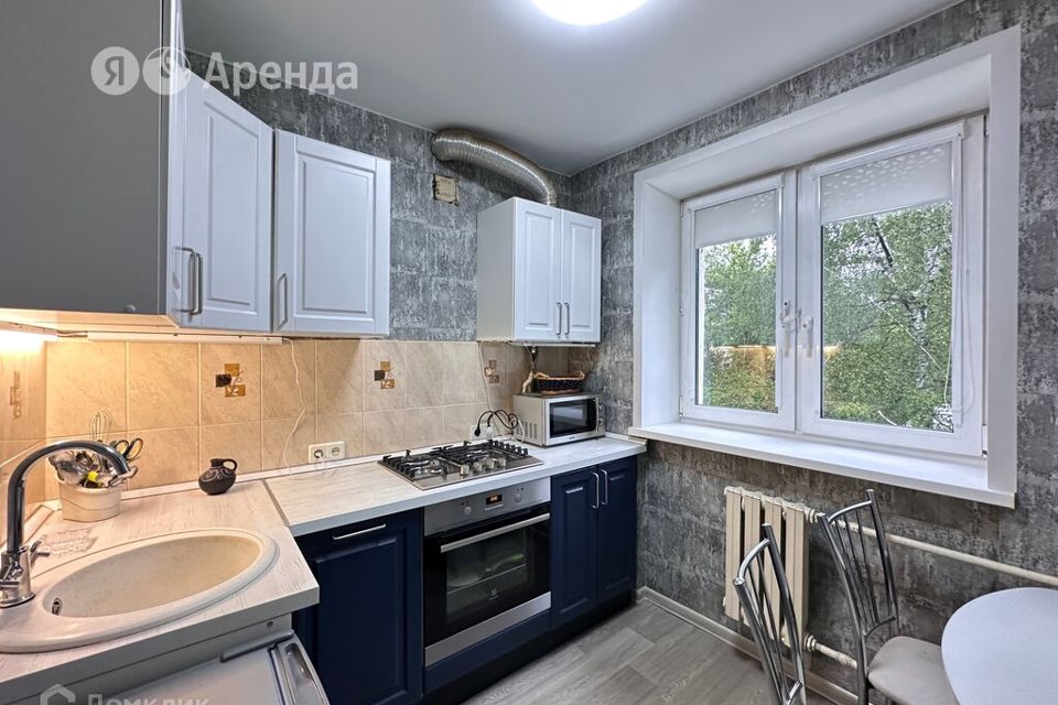 Сдаётся 2-комнатная квартира, 43 м²