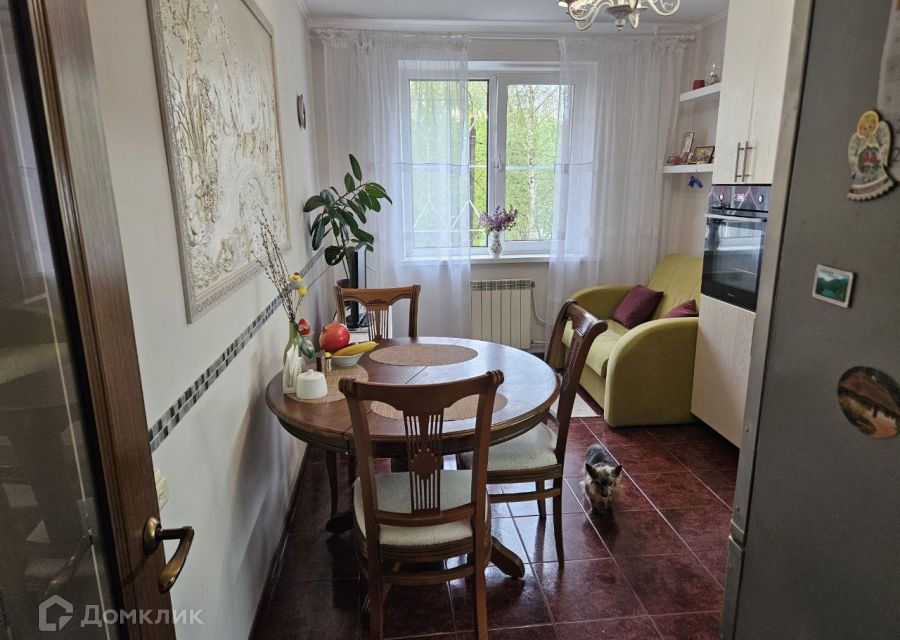 Продаётся 2-комнатная квартира, 71.4 м²