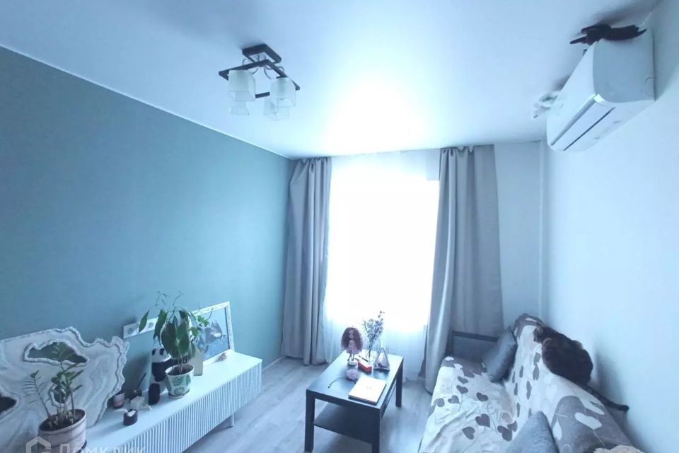 Продаётся 3-комнатная квартира, 57.8 м²