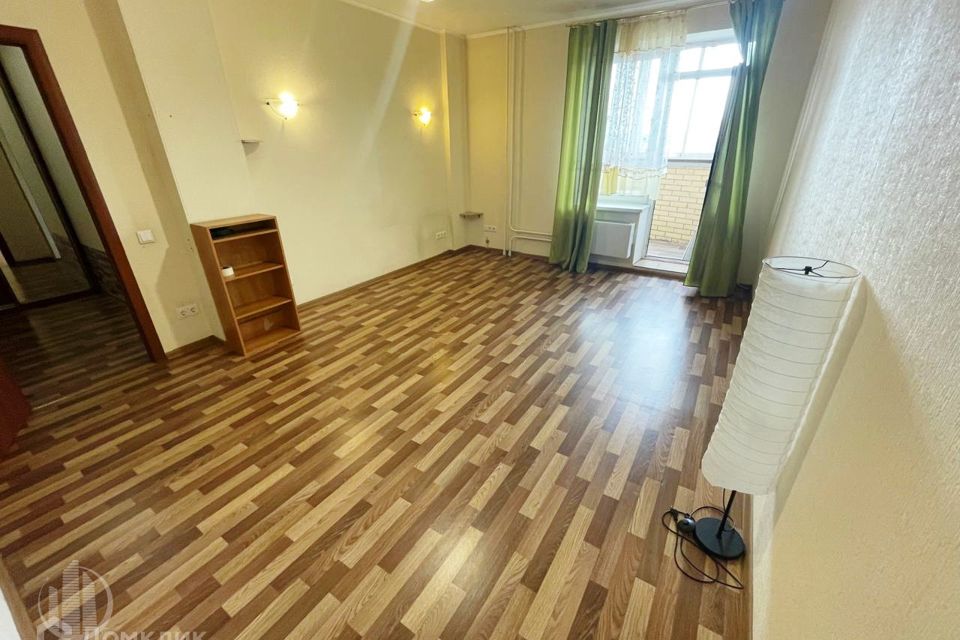 Продаётся 1-комнатная квартира, 39 м²