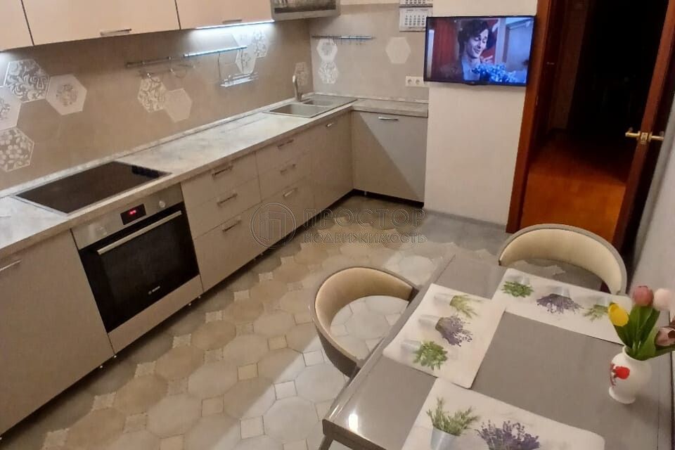 Продаётся 2-комнатная квартира, 62.9 м²