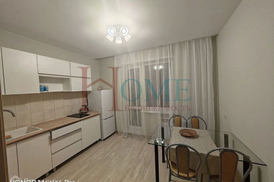 Сдаётся 2-комнатная квартира, 55 м²