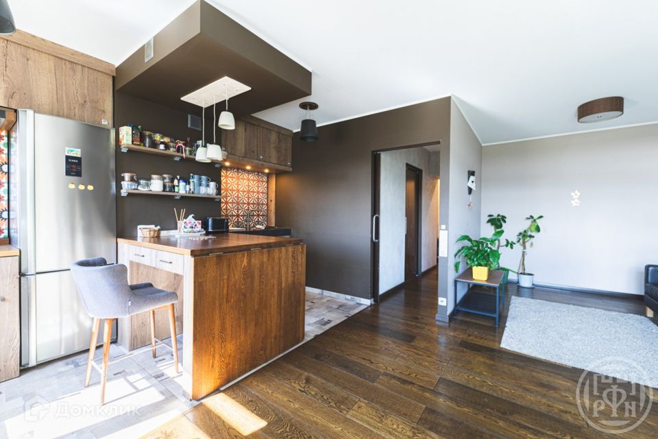 Продаётся 2-комнатная квартира, 77.7 м²