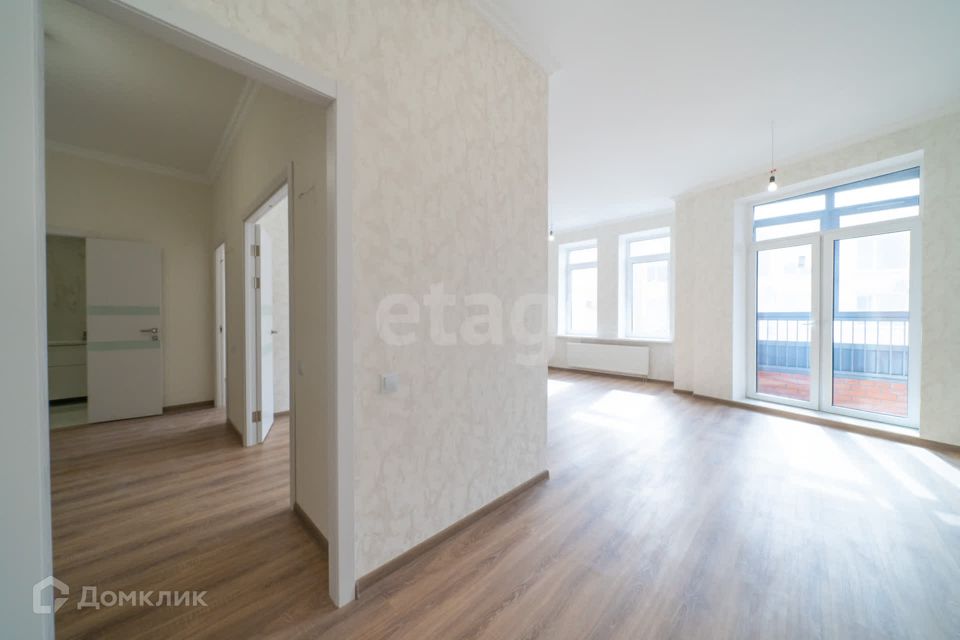 Продаётся 2-комнатная квартира, 65.4 м²