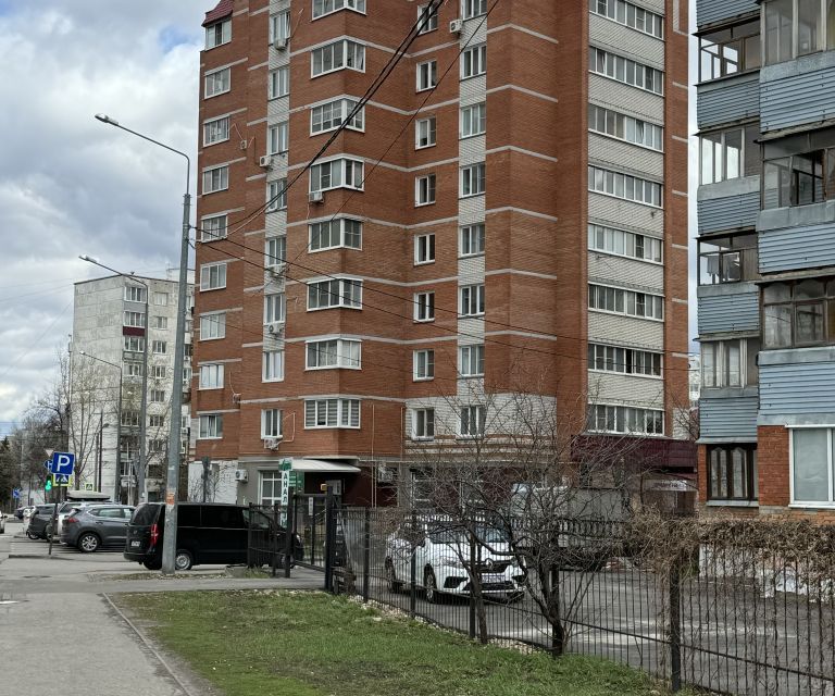 Продаётся 1-комнатная квартира, 40.4 м²
