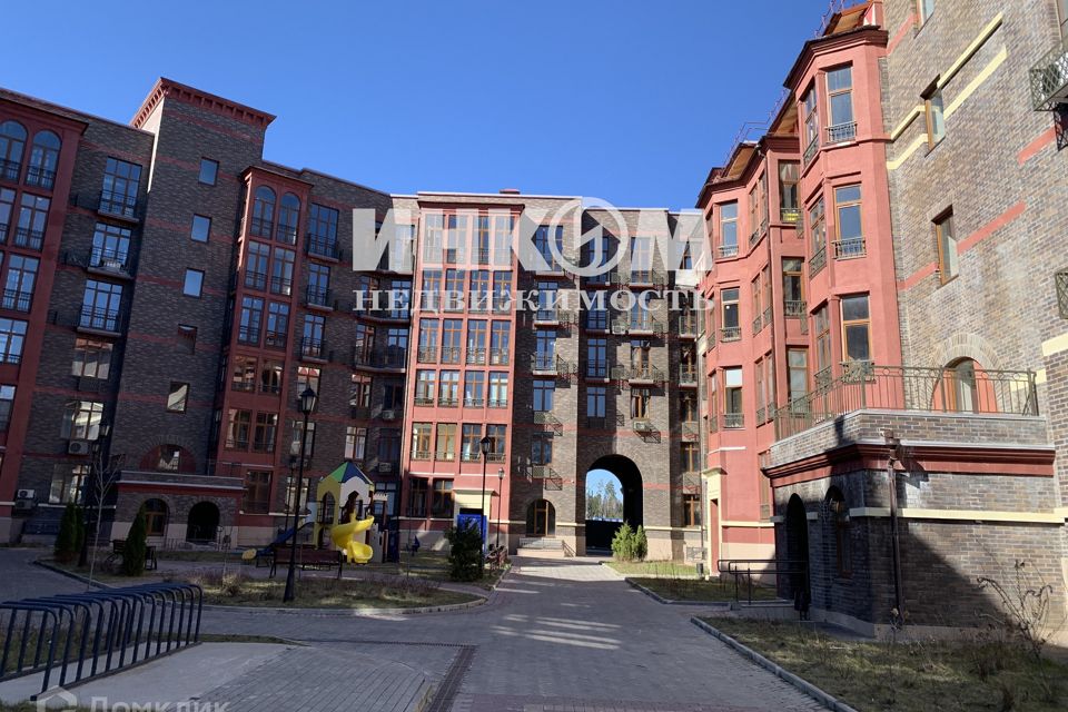 Продаётся 2-комнатная квартира, 60.2 м²