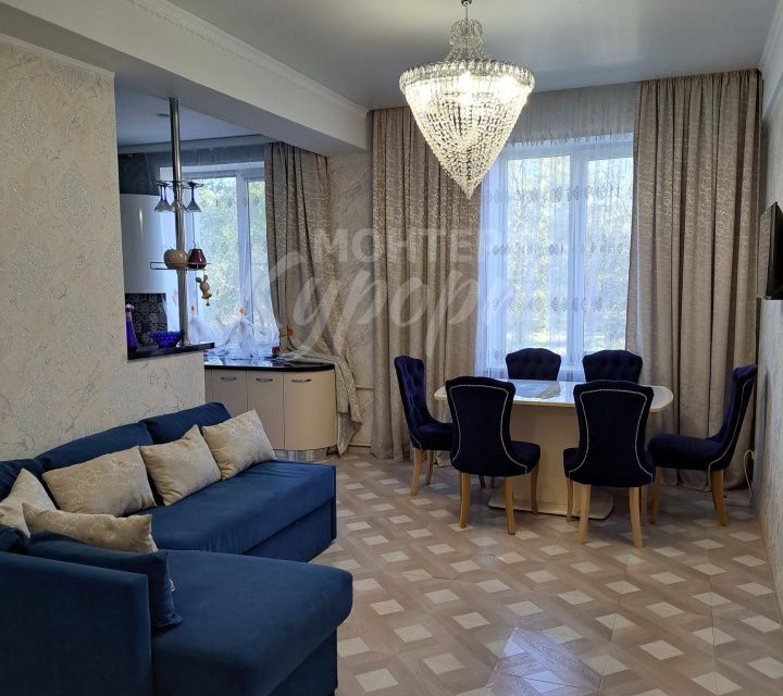 Продаётся 3-комнатная квартира, 82.1 м²