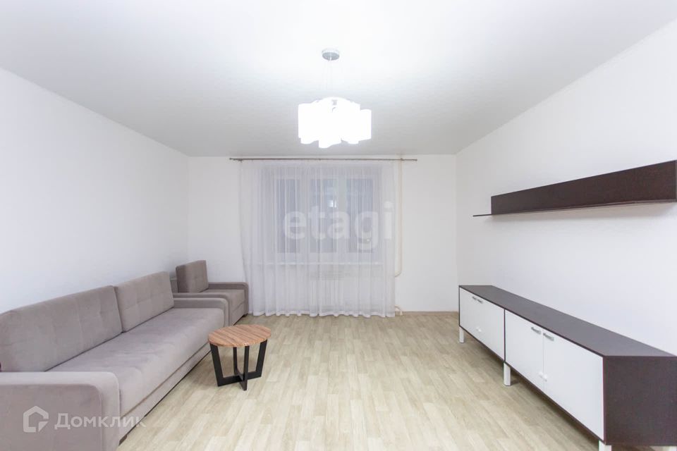 Продаётся 2-комнатная квартира, 91.2 м²