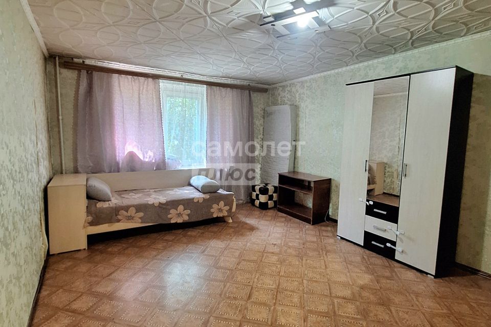 Продаётся 1-комнатная квартира, 35.6 м²