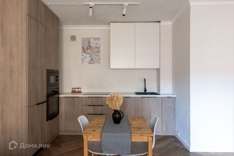 Продаётся 1-комнатная квартира, 44 м²