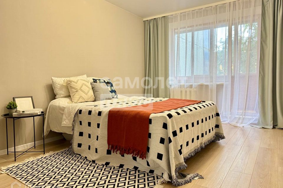Продаётся 3-комнатная квартира, 65.9 м²