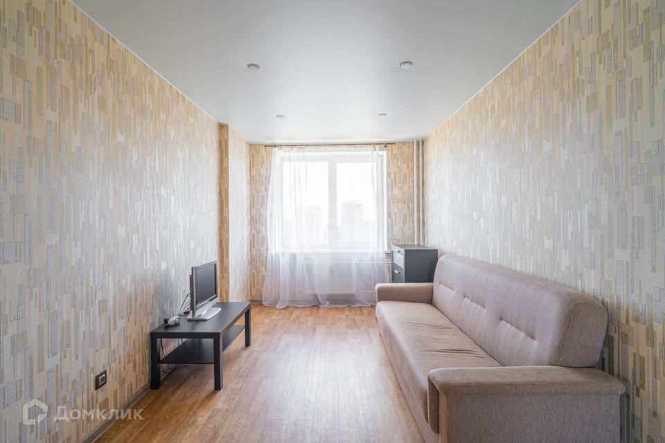 Продаётся 1-комнатная квартира, 37.1 м²