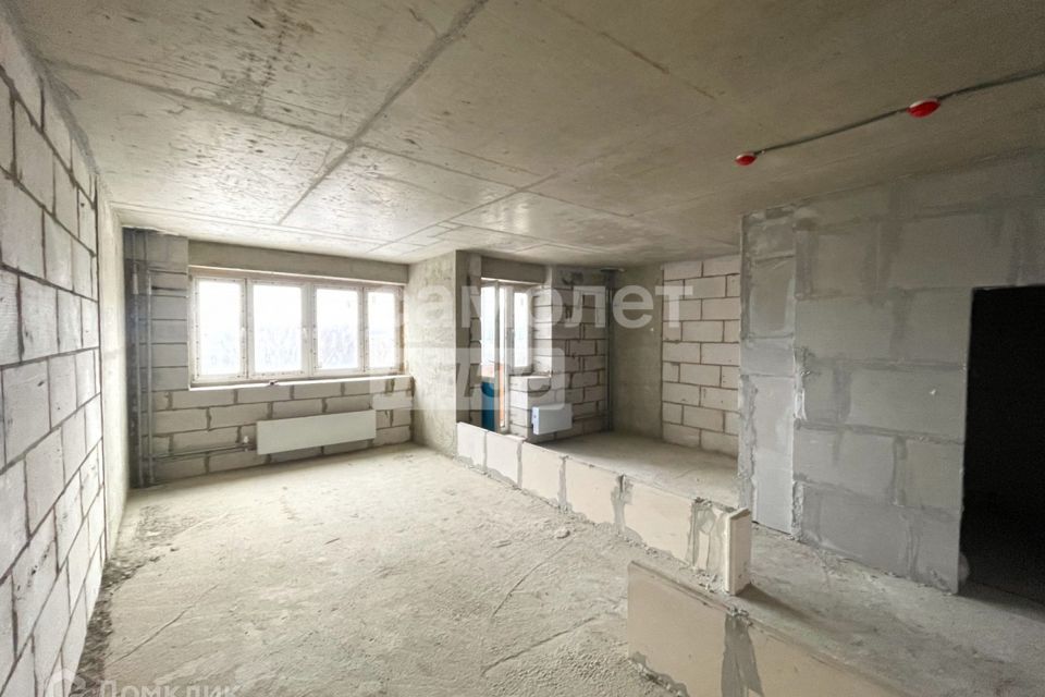 Продаётся 1-комнатная квартира, 41.3 м²